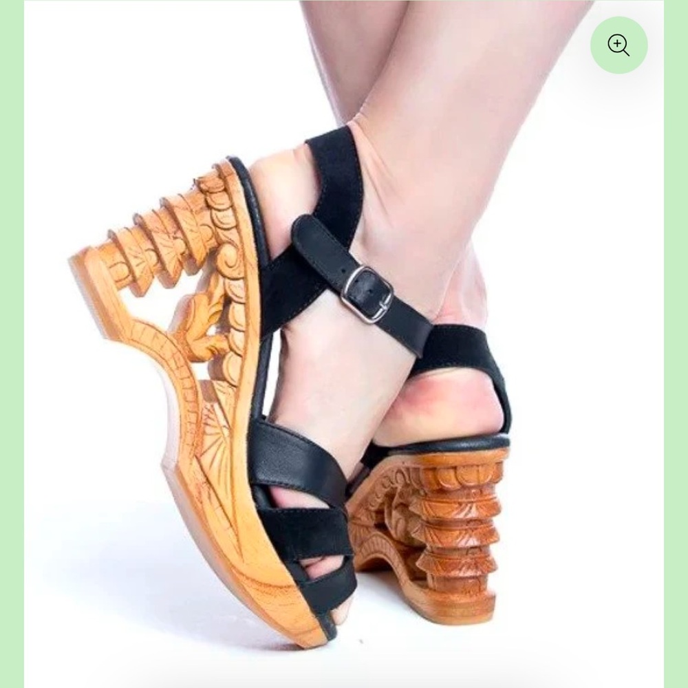 Lucky Lou shoes - the Pagoda
New